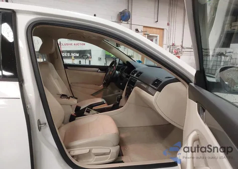 2015 Volkswagen Passat 1.8T Wolfsburg Edition from USA, damaged, VIN 1VWAT7A38FC046841